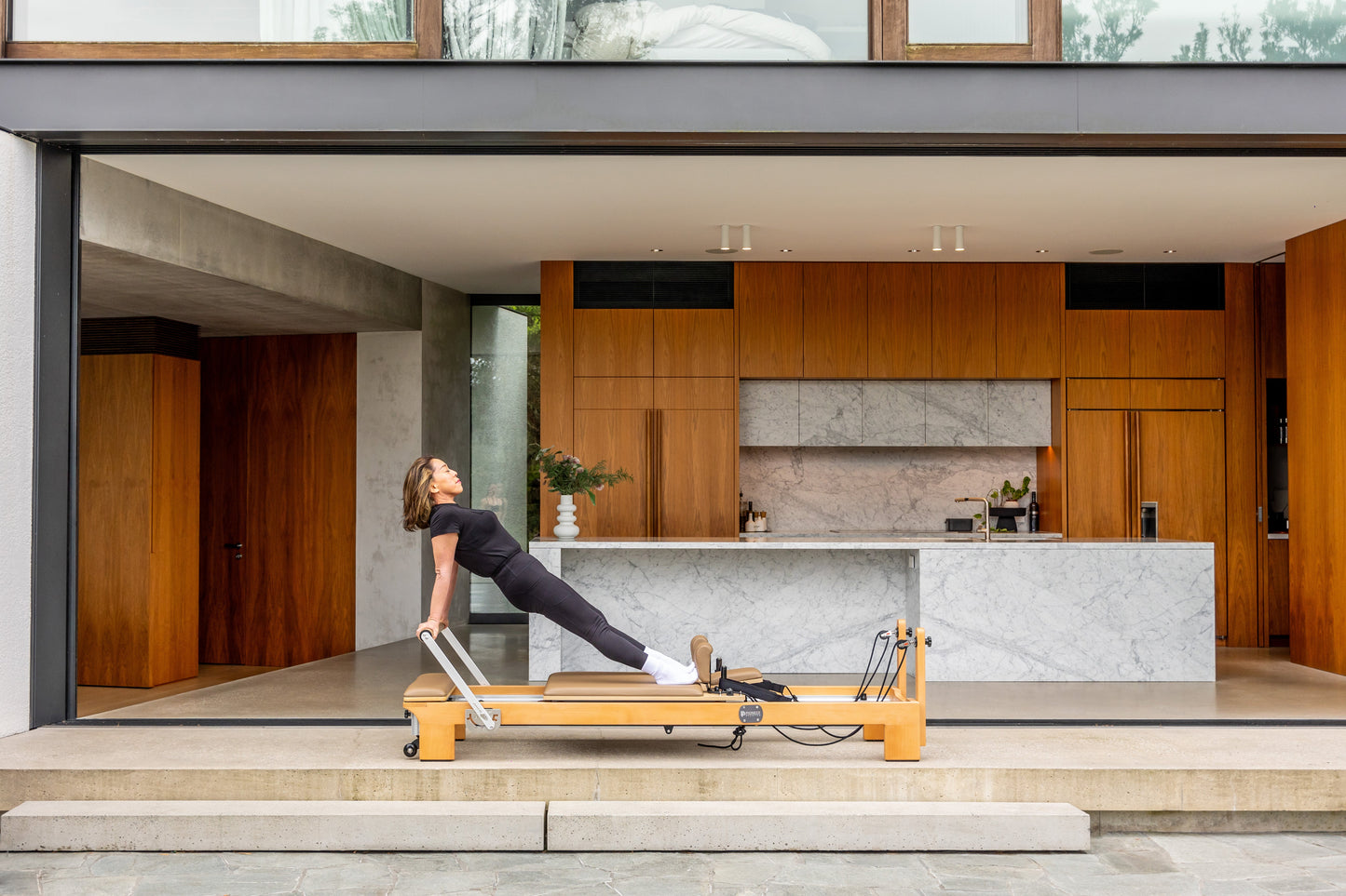 Pioneer Pilates PP-09 Reformer